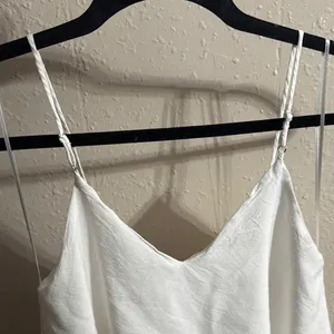 Zara White Top With Lace thumbnail 4