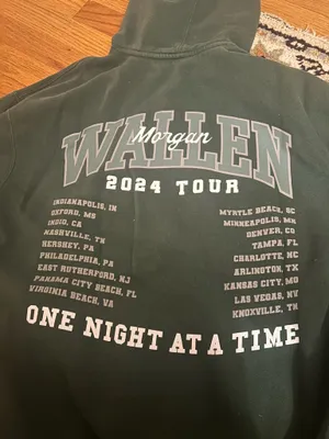 Morgan wallen tour hoodie thumbnail 2