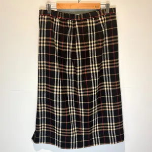 Vintage Briggs Wool Blend Plaid Mini Skirt - size 14 thumbnail 2