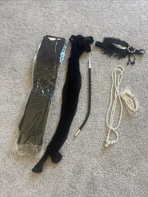 Show Girl Halloween costume thumbnail 5