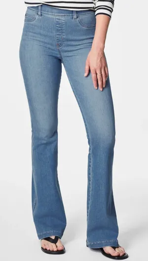 SPANX Everywear Flare Jeans in Authentic Blue Size XL 16 thumbnail 1