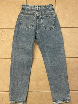 Jeans thumbnail 2