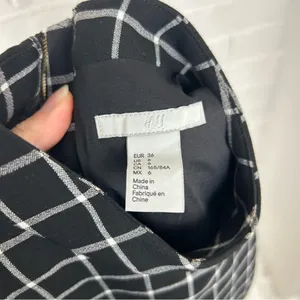 H&M Black Plaid Checked Grid Print Mini Dress Size 6 thumbnail 4