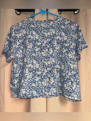 old navy floral tee thumbnail 3