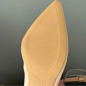 NEW ZBY Women’s Nude Suede Pointed Toe High‎ Heels Size 9.5 A29 thumbnail 12