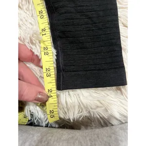 Alphalete Sports Leggings Size S Butt Scrunch Seamless Front Seam Dark Gray thumbnail 5