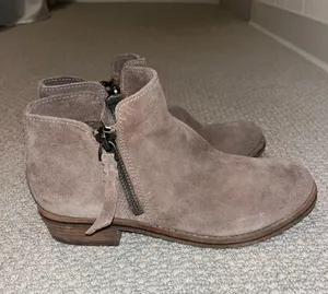 Tan Suede Short Boots thumbnail 3