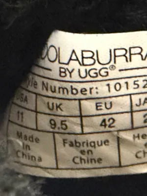 KOOLABURRA by UGG Black Victoria Mini Short Suede Shearling Ankle Boots Size 11 thumbnail 7
