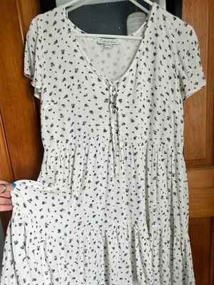 Outfitters Floral Dress thumbnail 4