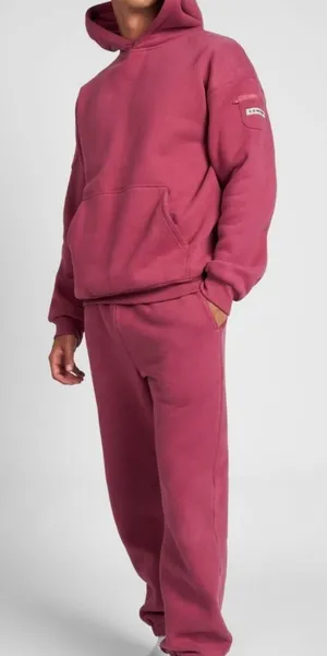 NWT COMFRT DND travel hoodie in BERRY. Size: XXL Size 2X thumbnail 1