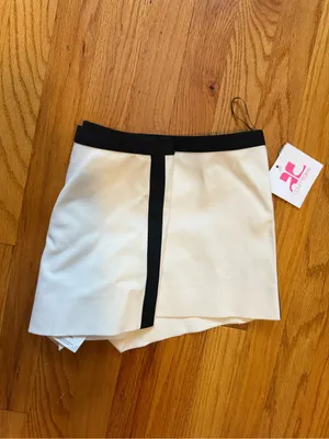 Courreges White micro Shorts with Black stripe NWT thumbnail 2