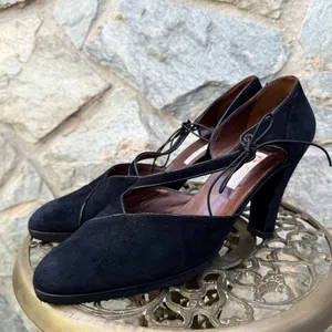 Gucci Vintage Black Suede Heels size 7 thumbnail 12