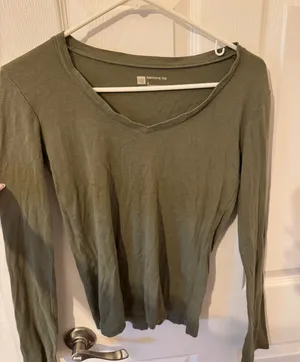 Gap Long Sleeve Top Women’s green thumbnail 1