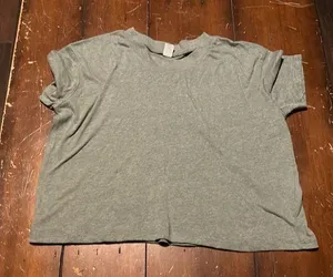 Alternative Light green crop top thumbnail 1