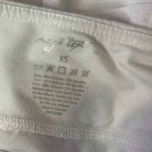 X By Gottex White Ruffle Hem Athletic Tennis Skort XS Activewear Golf Mini Skirt thumbnail 2