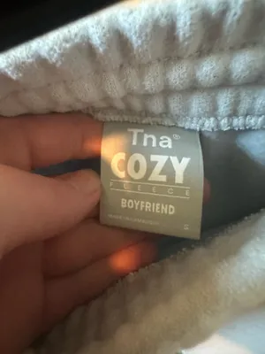 TNA Boyfriend Skirt Aritzia Cozy Fleece thumbnail 2