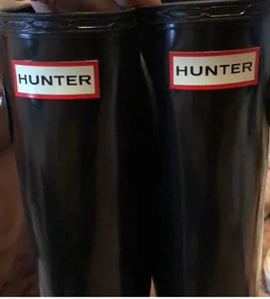 Size 9 thumbnail 2