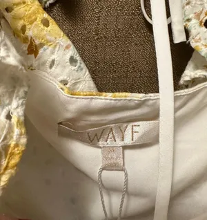NWOT WAYF Asher Eyelet Embroidered Peplum Crop Top In Ivory Floral Size Medium thumbnail 8