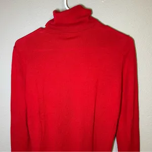 Ralph Lauren Red Silk Blend Turtle Neck Knit Sweater Women’s Size Medium thumbnail 8