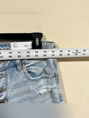 NWT American Eagle Stretch Mom Jean size 10 Long light wash 30W thumbnail 4