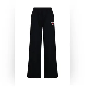 White fox boutique Club 14 Cassie cherry sport logo black Wide Leg Sweatpants ❤️ thumbnail 4