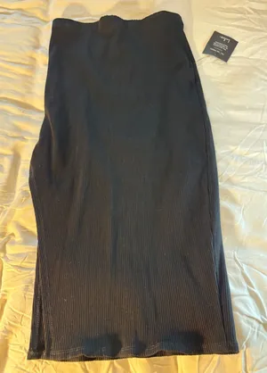 Lulus Black Ribbed Knit Midi Skirt Side Slit Bodycon High Waisted Large NWT thumbnail 1