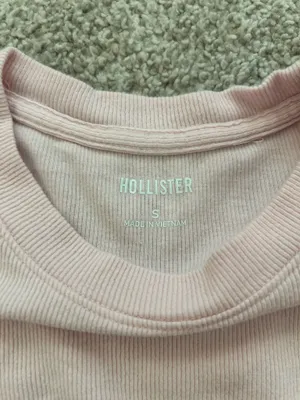 Hollister Top thumbnail 2
