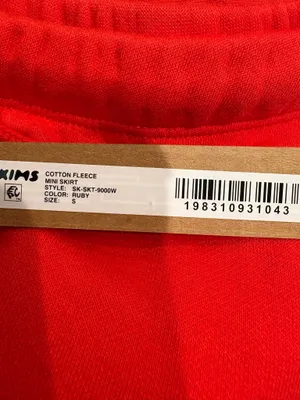 SKIMS cotton fleece micro skirt Color ruby thumbnail 4