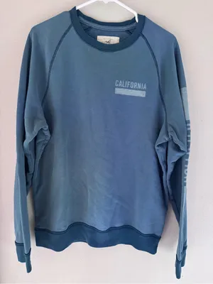 Men’s Hollister Size XL (Fits like a L) Y2K California Graphic Blue Crewneck thumbnail 2