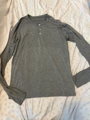 Lululemon gray workout long sleeve shirt thumbnail 3