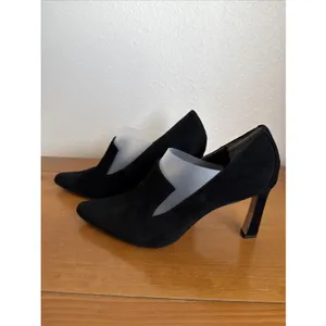 Donald Pliner Louisa Black Suede Pumps Women's‎ Shoes Size 6.5 thumbnail 3