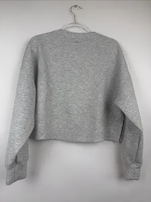 Abercrombie YPB NeoKnit Cropped Crew Neck Gray Sweatshirt Size Medium thumbnail 3