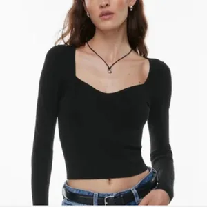Aritzia Wilfred Free Black Ribber Knit Long Sleeve Crop Women Sweater Top Size M thumbnail 2