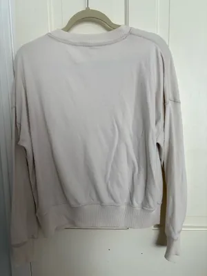 American Eagle Outfitters Sweater thumbnail 3
