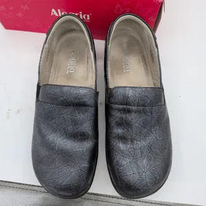 Alegria Keli Sketchy Leather Slip On Professional Shoes Grey Black Women 41 10.5 thumbnail 8