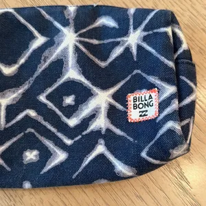 Billabong Zipper Pouch thumbnail 2
