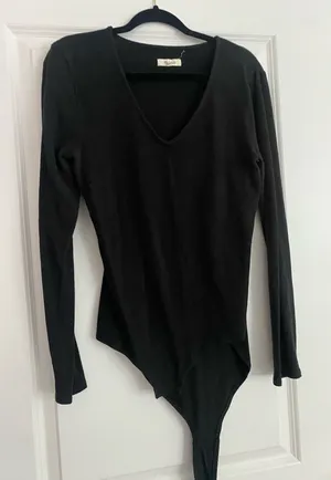 Madewell Black Bodysuit size L thumbnail 1