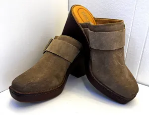 Born BR0036217 Suede Clogs Mules Heels Brown Buckle Size 8M Comfort NEW WITH TAG thumbnail 1