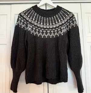 Universal Thread fairisle black puff sleeve sweater small thumbnail 3