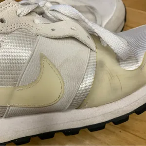 Nike Women's V-Love O.X. Cream & White Sneakers - Size 8 thumbnail 8