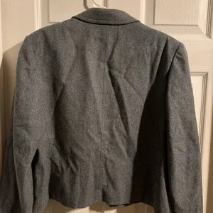 Pendleton Women’s Size Small Charcoal Grey Jacket 100% Wool Made‎ in the USA thumbnail 2