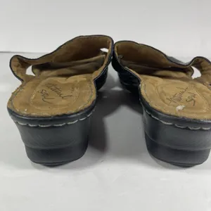 Natural Soul by Naturalizer "Saymore" Beaded Wedge Sandals - Women's Size 10M thumbnail 7