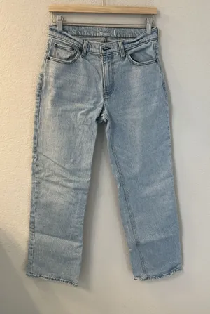 Abercrombie Fitch 90s Straight Ultra High Rise Light Wash Denim‎ Jeans Size 28 thumbnail 1