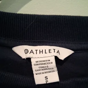 Athleta Sweatshirt Navy Blue Retroplush Quilted Crewneck Side Zippers size Small thumbnail 2