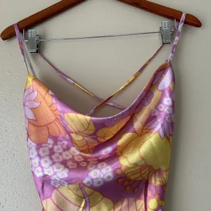 ASOS Design Summer Pink Pop Floral Satin Cowl Neck Mini Dress Size Small thumbnail 8