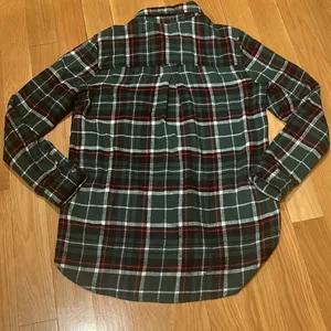 American Eagle outfitters boyfriend fit ahh-mazingly soft shirt size medium. thumbnail 6