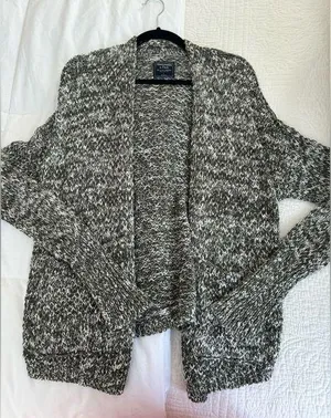 Abercrombie Cardigan thumbnail 1