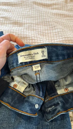 The Ankle Straight Abercrombie Ultra High-Rise thumbnail 4