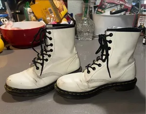 Dr. Martens White Leather Combat Boots size 8 Women’s thumbnail 2