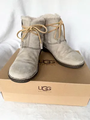 UGG Australia Cove Fieldstone Suede Sheepskin Boots 5136 Womens 8 With Box thumbnail 4